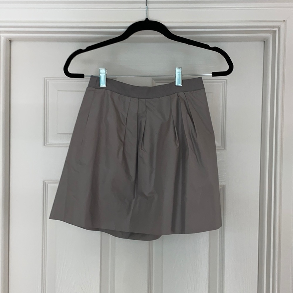 Jcrew gray skirt with pockets!